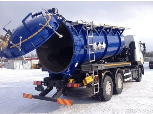 откачка илососом